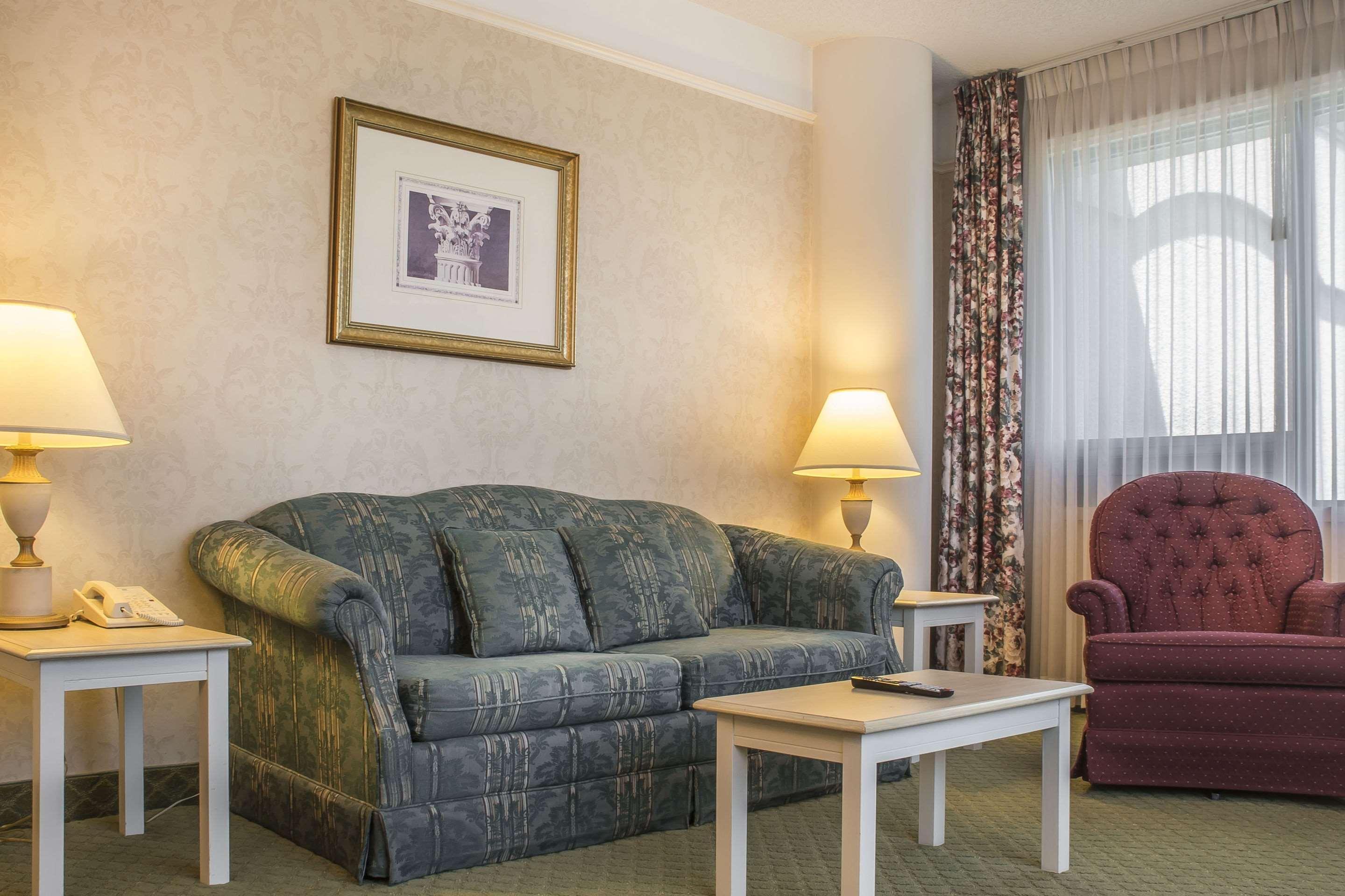 Clarion Hotel & Conference Centre Форт-Эри Экстерьер фото